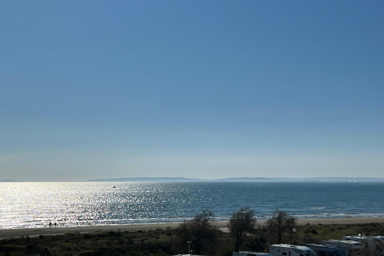 Le Soleil Couchant Studio Vue Mer Le Grau-du-Roi Kültér fotó
